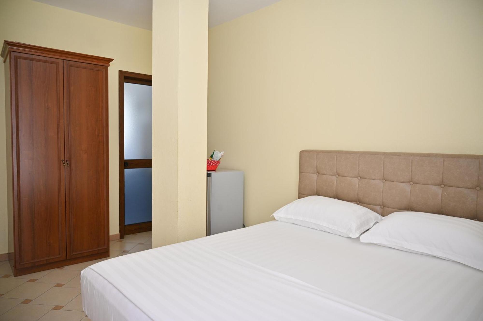 Hotel Vila Emes Durrës Quarto foto