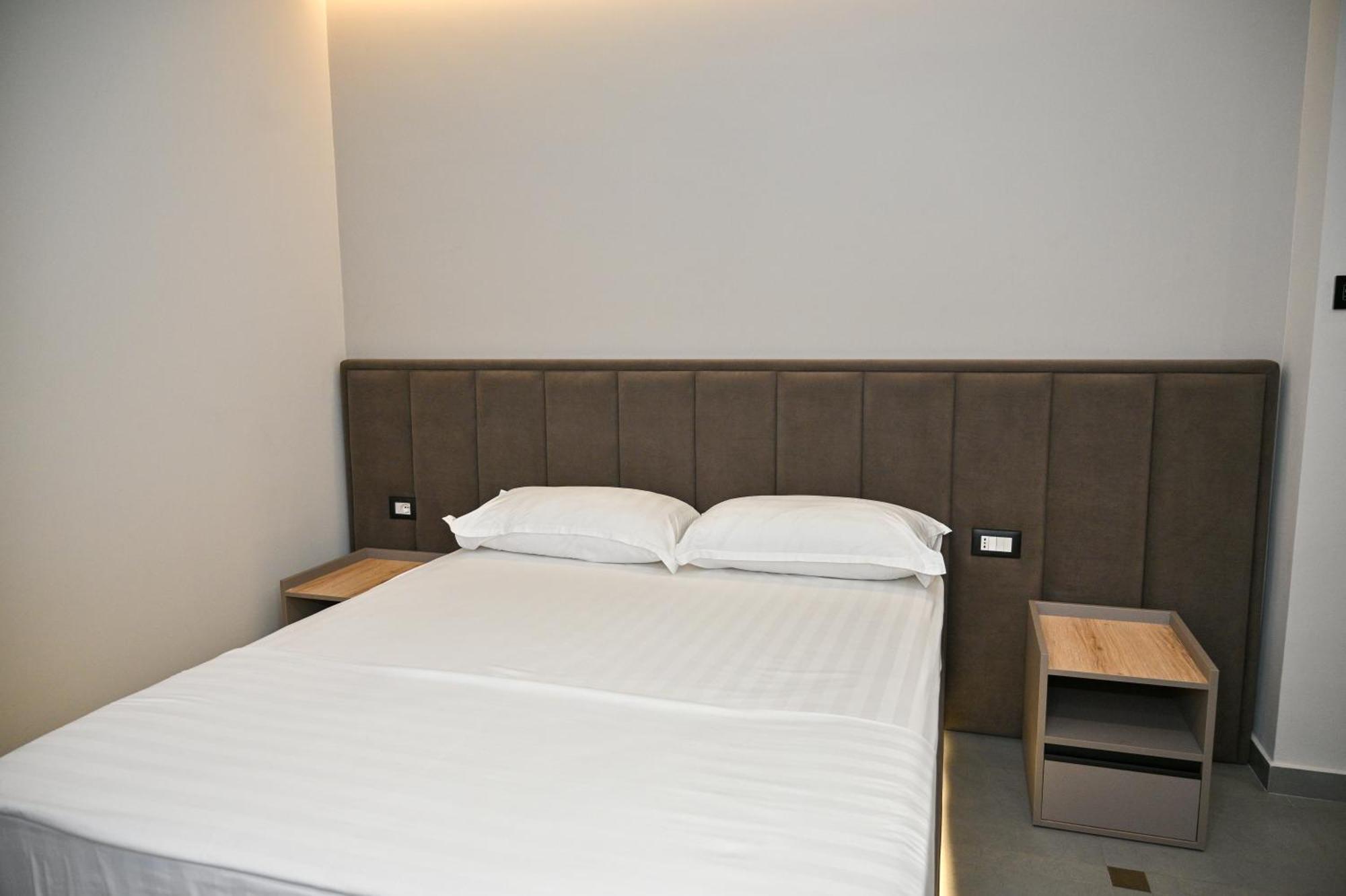 Hotel Vila Emes Durrës Quarto foto